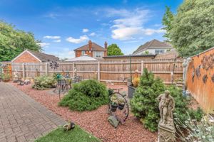 Photo 24- click for photo gallery